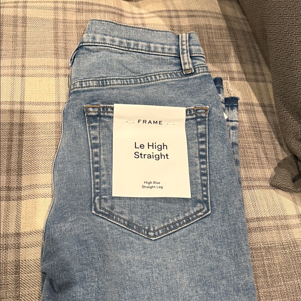 Frame Denim Le High Straight Light Blue Jeans